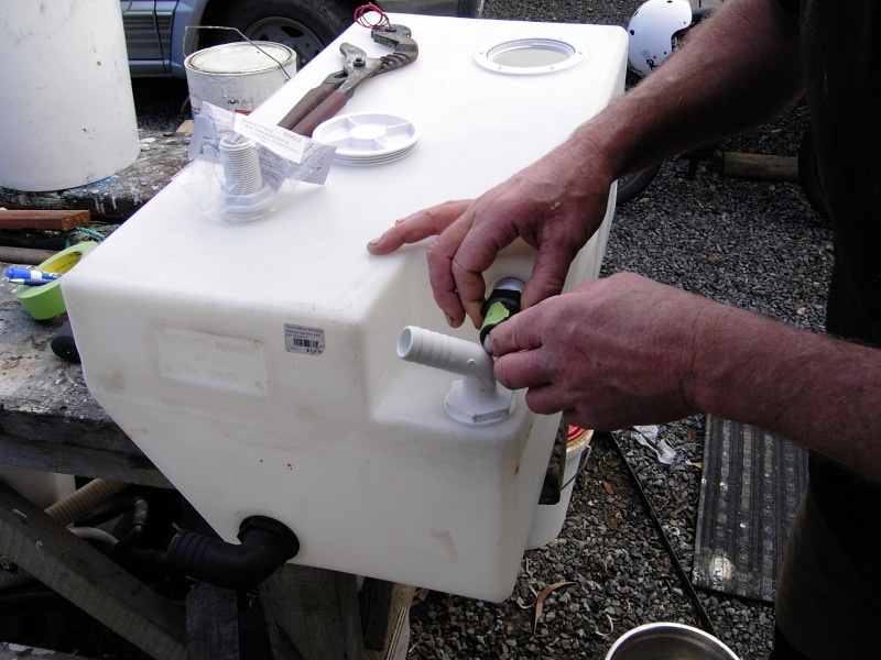 holding-tank-installation